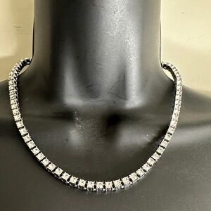 Elegant Silver Necklace